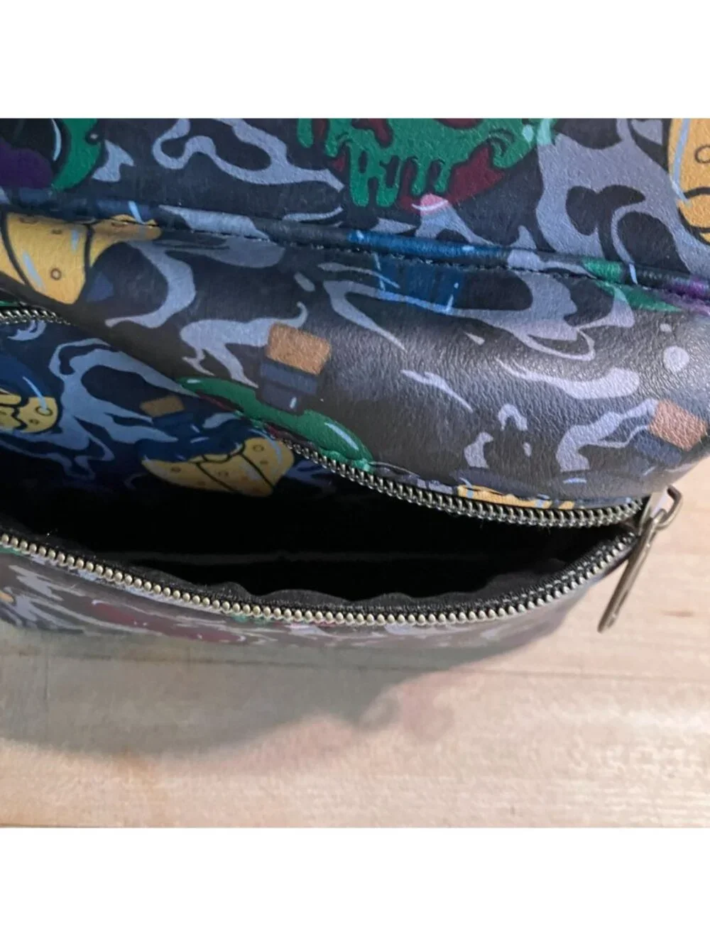Disney x Loungefly Womens Villains Icons Apples Smoke Mini Backpack Black FA NWT